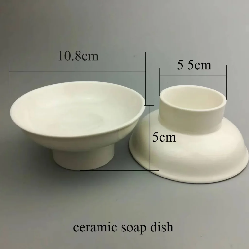 porte-savon en porcelaine